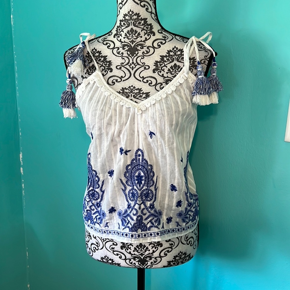 🎊🎉 HP 🎉🎊 NWT Ramy Brook Top